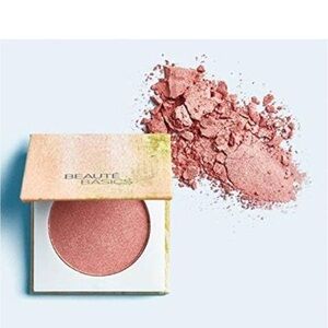 BEAUTE Basics Foiled Eyeshadow in Shade Sweet Taffy. NWT